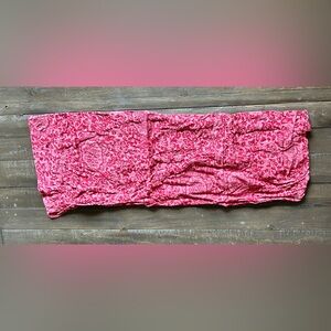 No brand tag, red floral infinity scarf, OS